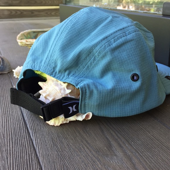 💧Hurley💧 - Picture 6 of 7